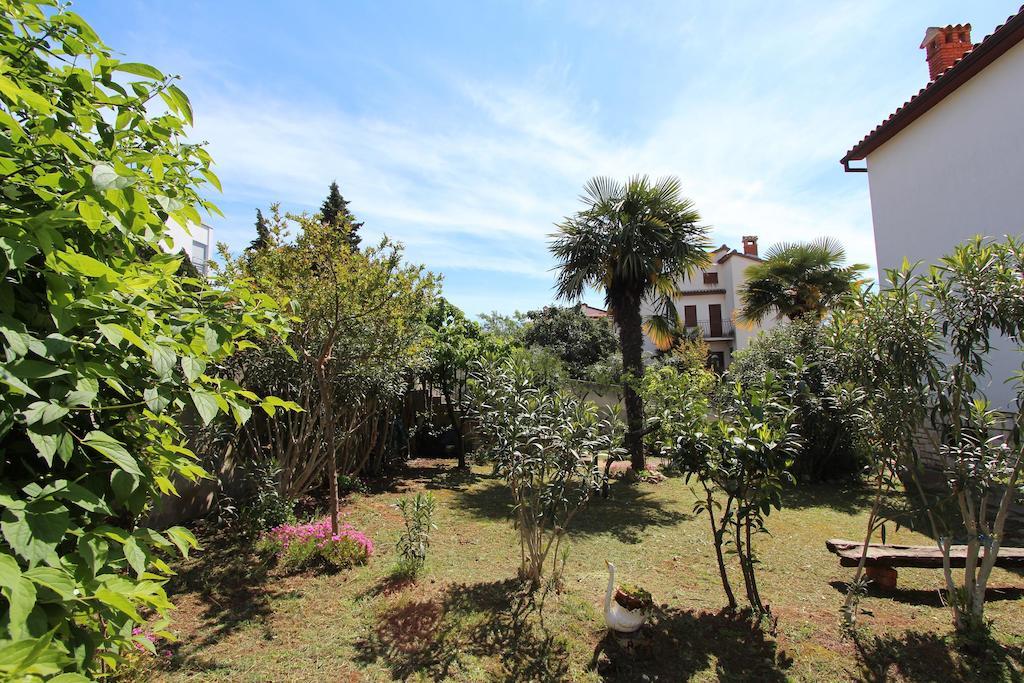 Apartments And Room Silvana Rovinj Extérieur photo