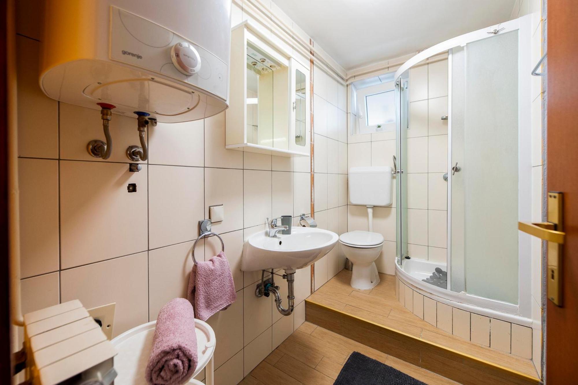 Apartments And Room Silvana Rovinj Extérieur photo