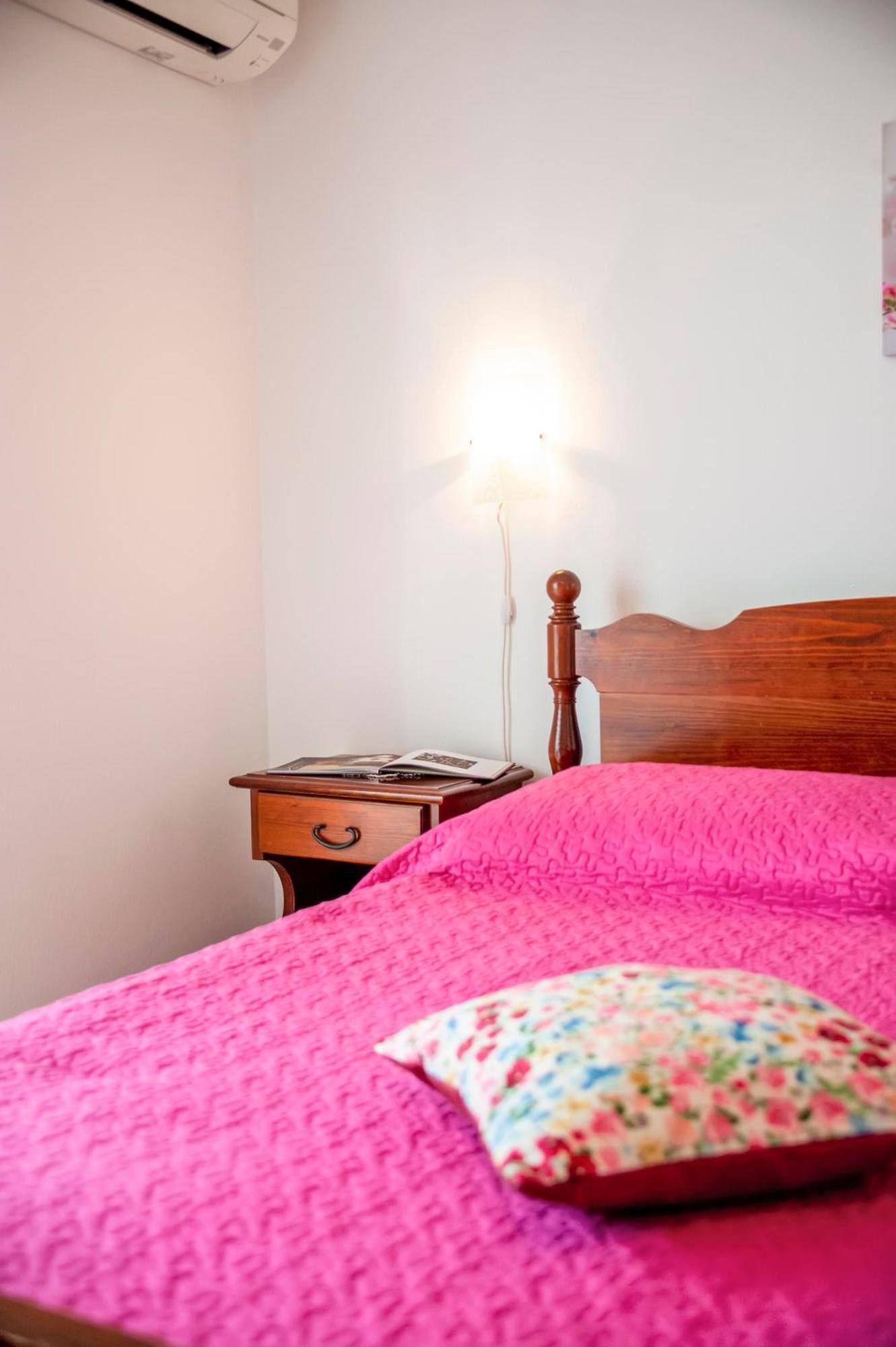Apartments And Room Silvana Rovinj Chambre photo