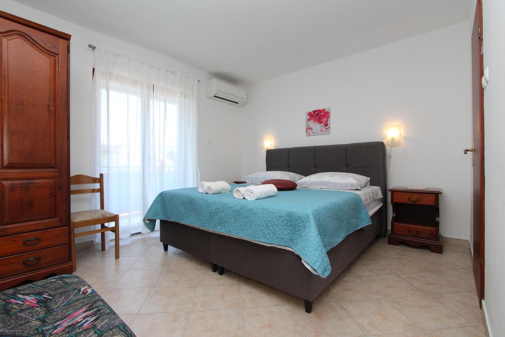 Apartments And Room Silvana Rovinj Extérieur photo