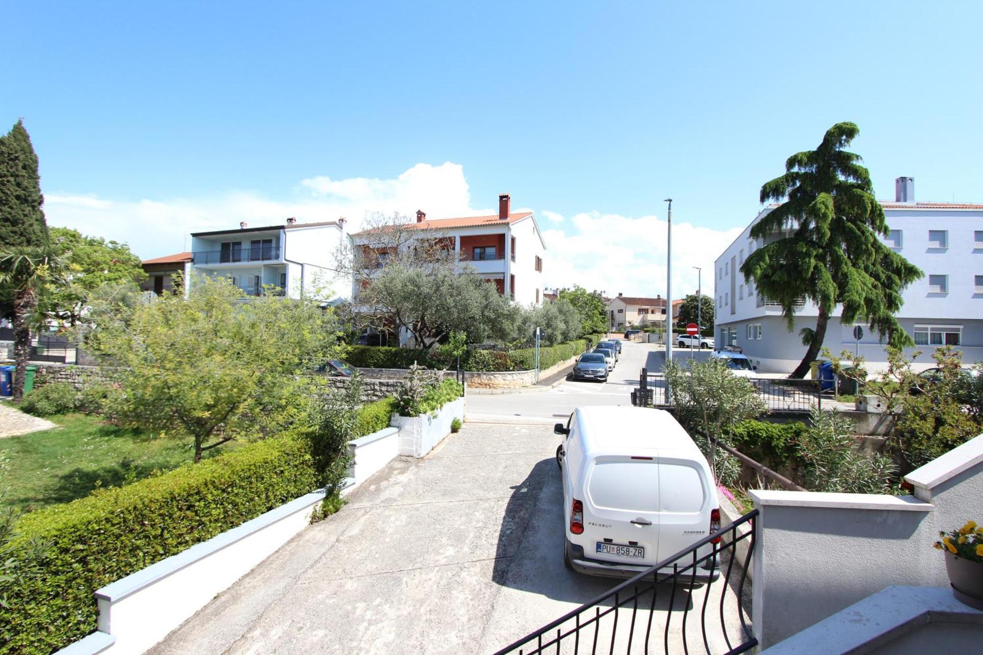 Apartments And Room Silvana Rovinj Chambre photo
